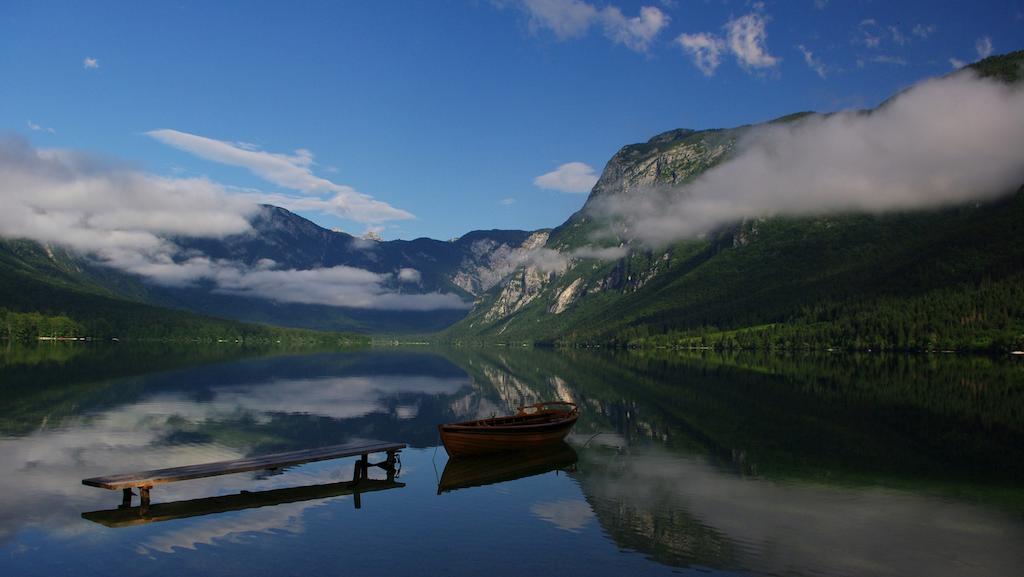 Hotel Tripic, Restaurant And Pizzeria Bohinj Bagian luar foto