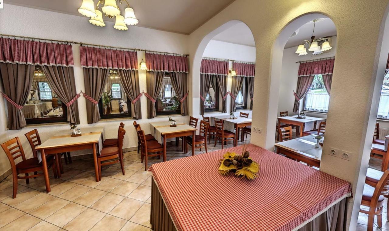 Hotel Tripic, Restaurant And Pizzeria Bohinj Bagian luar foto