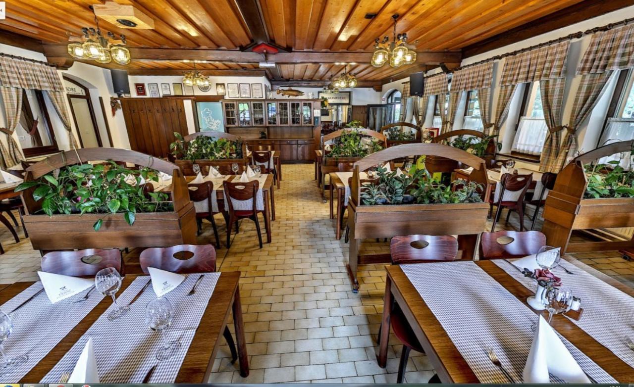 Hotel Tripic, Restaurant And Pizzeria Bohinj Bagian luar foto